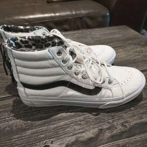 Van's Off the Wall Women's high top sneaker